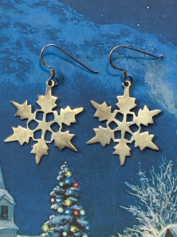 Vintage Snowflake Earrings, Sterling Silver Snowfl