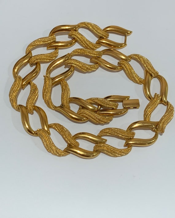 Vintage Napier gold tone, wavy necklace! 1980's j… - image 6