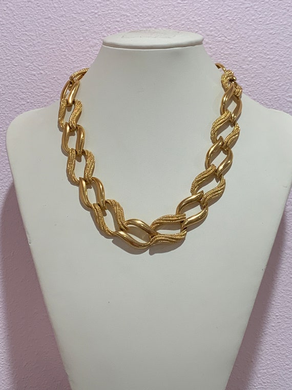 Vintage Napier gold tone, wavy necklace! 1980's j… - image 3