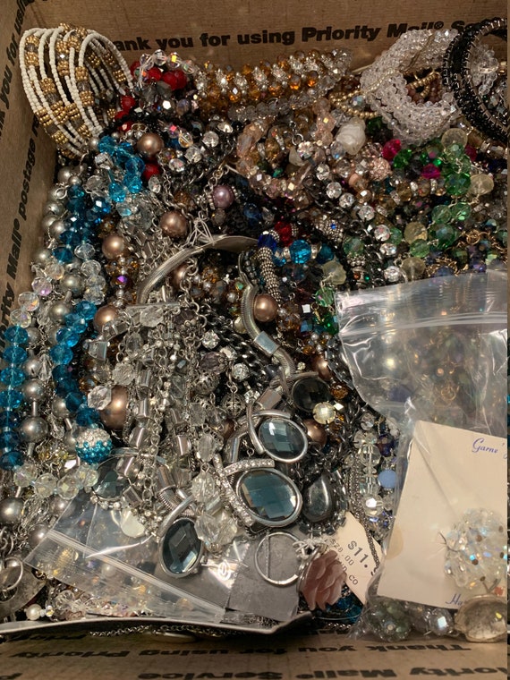 Vintage Jewelry fun lot! Costume Jewelry Lot, Vint