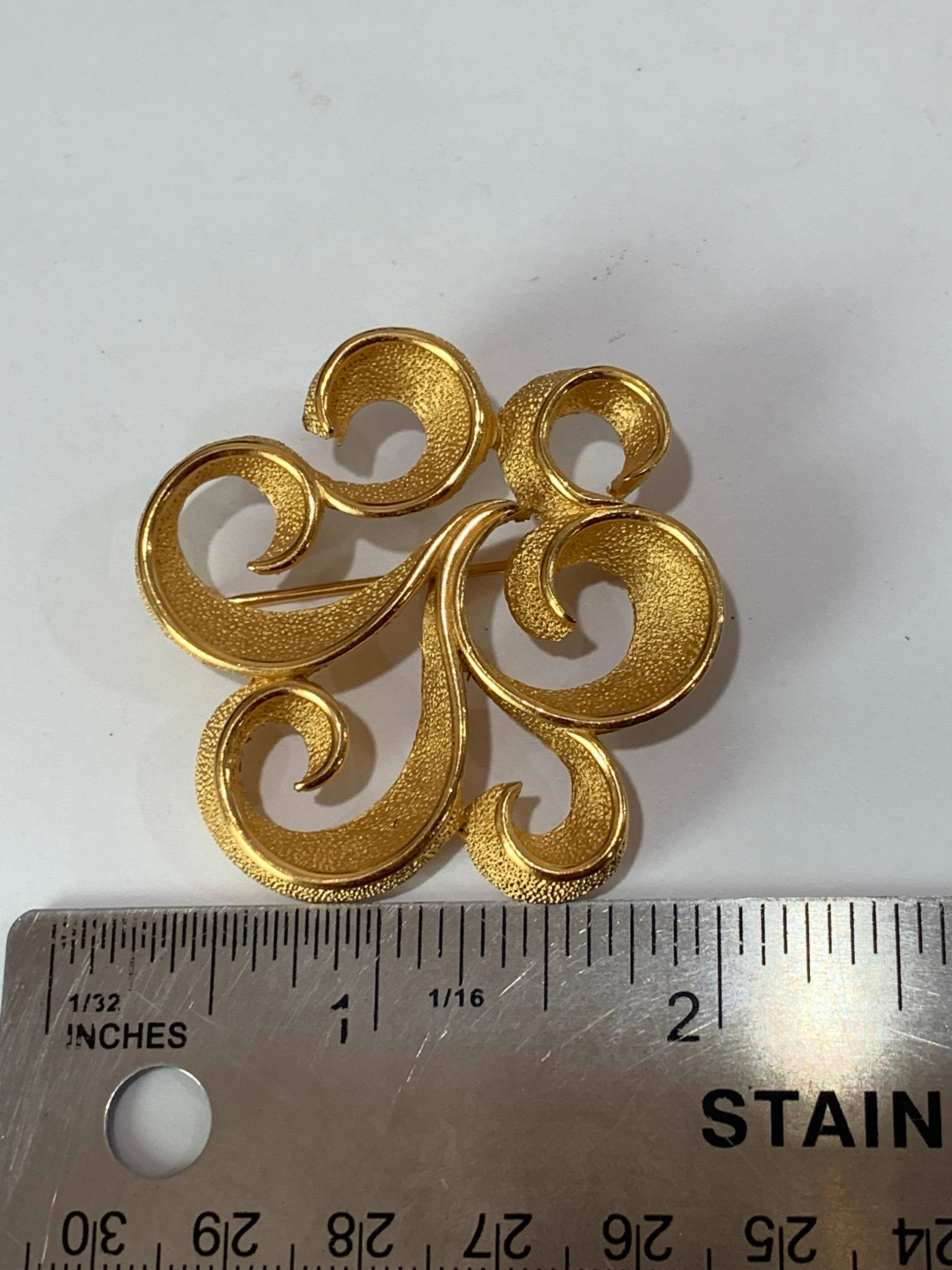 Vintage Crown Trifari Textured Abstract Swirls, Gold Tone 