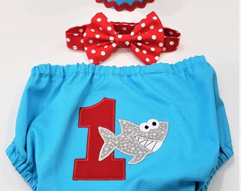 Boys cake smash outfit Shark Birthday Outfit, Shark Party !st birthday Hat, Tie, Diaper cover Boys birthday outfit Photo shoot