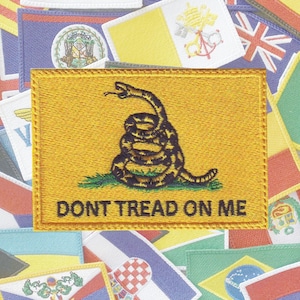 Don't Tread on Me Gadsden Flagge Aufnäher DTOM Flagge 2 Größen