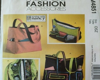 McCall's Patterns M4851 Totes, One Size Only.