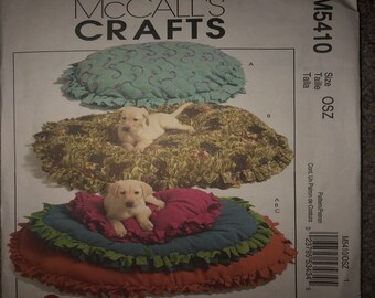 McCall's  M5410 Pet Beds.
