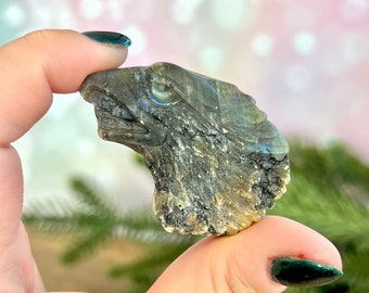 Bald Eagle Labradorite Crystal - Natural Gemstone Carved Stone Cabochon - Animal Spirit Guide Talisman