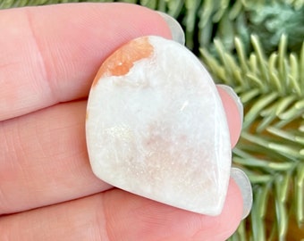 Scolecite Freeform Cabochon - Zeolite Crystal from India - Peach Stilbite Inclusions - Undrilled Pendant for Jewelry Making