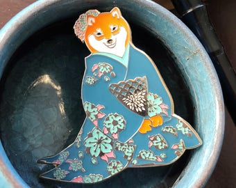 Blue shiba inu Geisha enamel pin-shiba inu enamel pin-geisha enamel pin-geisha pin-kimono pin-japaneae enamel pin-japan enamel pin-japan