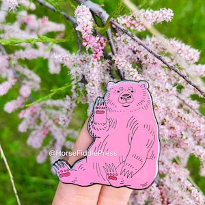 Hello Bear 1_grizzly bear_enamel pin_funny_pin game_bear pin_horse fiddle press