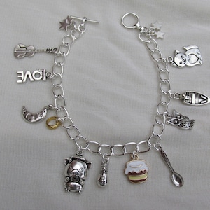 The Victorian Poem by Edgar Lear, The Owl and the Pussycat Charms Bracelet image 1