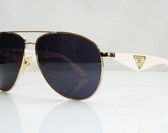 prada sunglasses spr53q