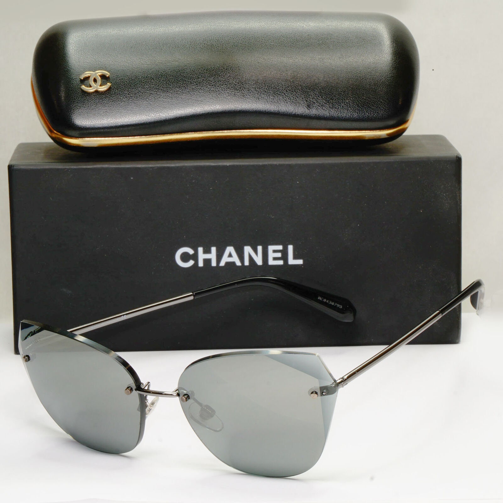 CHANEL, Accessories, Chanel 47 Rimless Crystal Rhinestone Cc Vintage Y2k  Sunglasses In Pink Hue