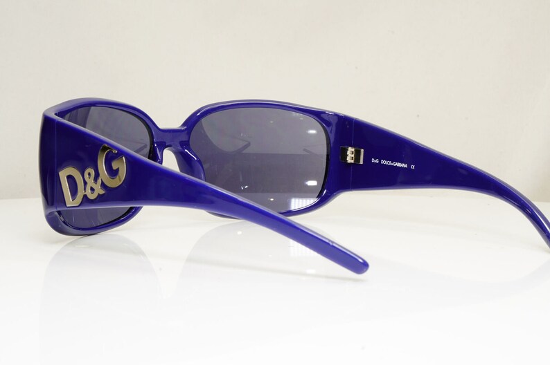 Authentic Dolce Gabbana Womens Vintage Sunglasses Violet Dg 8002 60476 28757