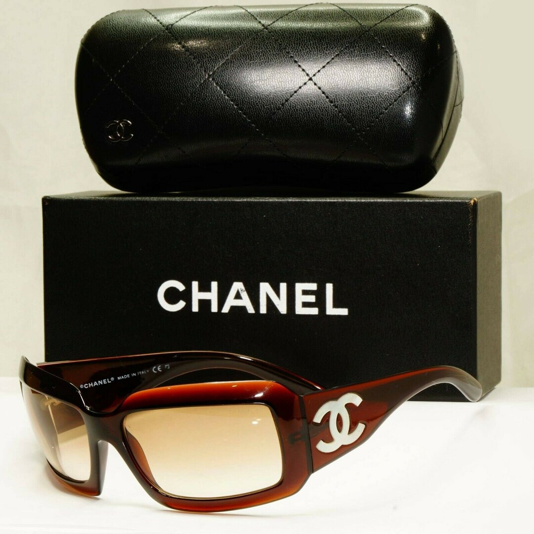 CHANEL SUNGLASSES WOMEN, Black With Mother Of Pearl CC Logo. 5076-H.  £199.99 - PicClick UK