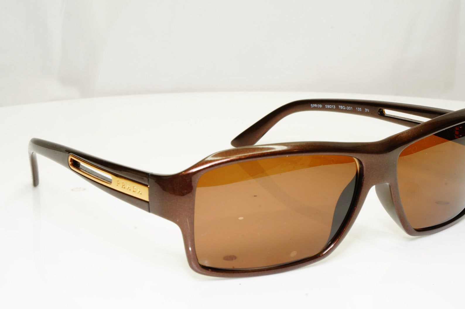 prada sunglasses mc stan price