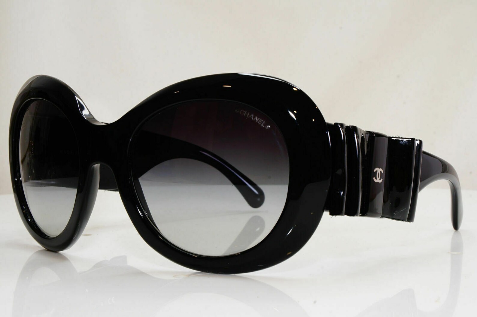 chanel oversized sunglasses