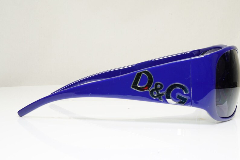 Authentic Dolce Gabbana Womens Vintage Sunglasses Violet Dg 8002 60476 28757
