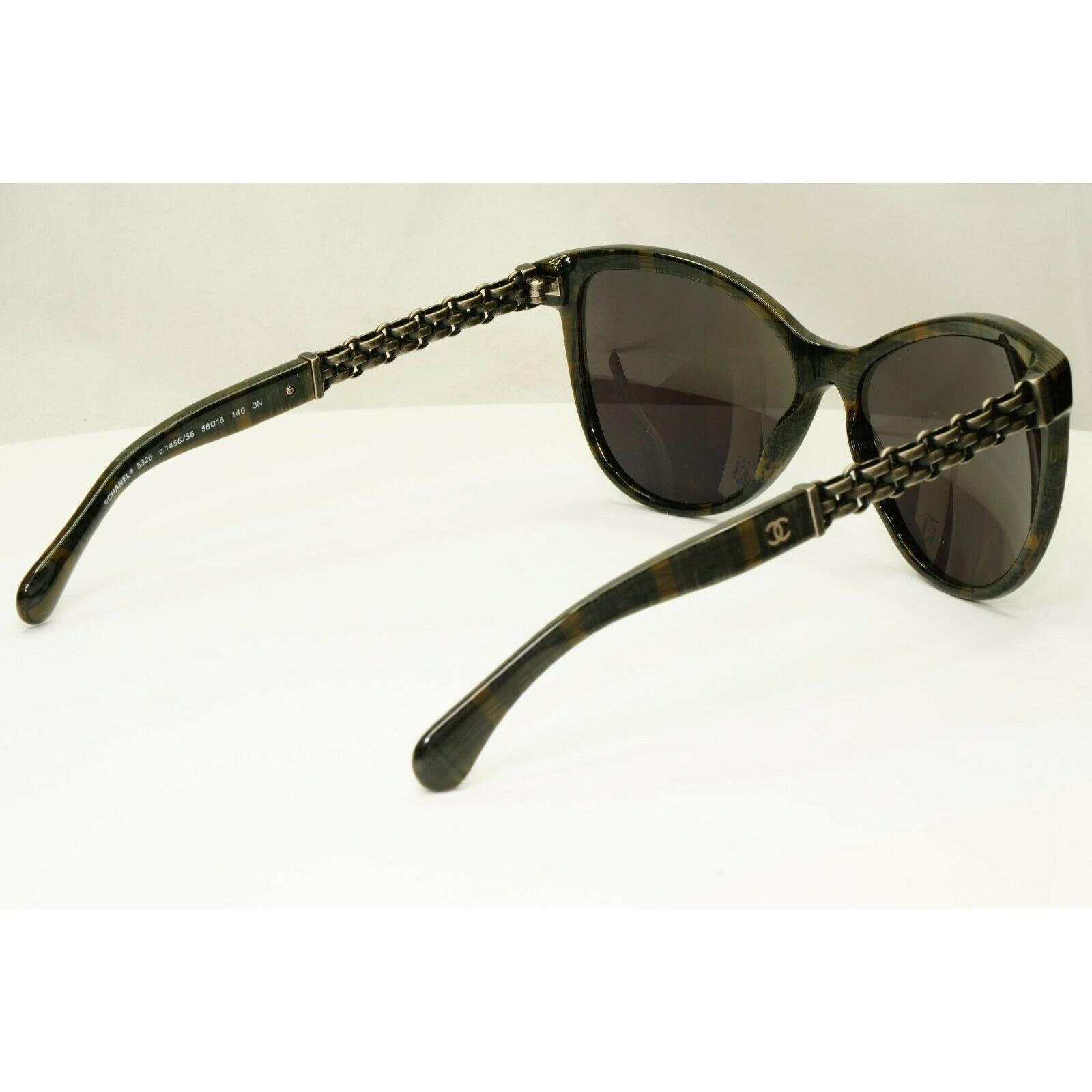 TOM FORD Anoushka Butterfly Sunglasses, Black in 2023  Butterfly sunglasses,  Tom ford anoushka sunglasses, Tom ford