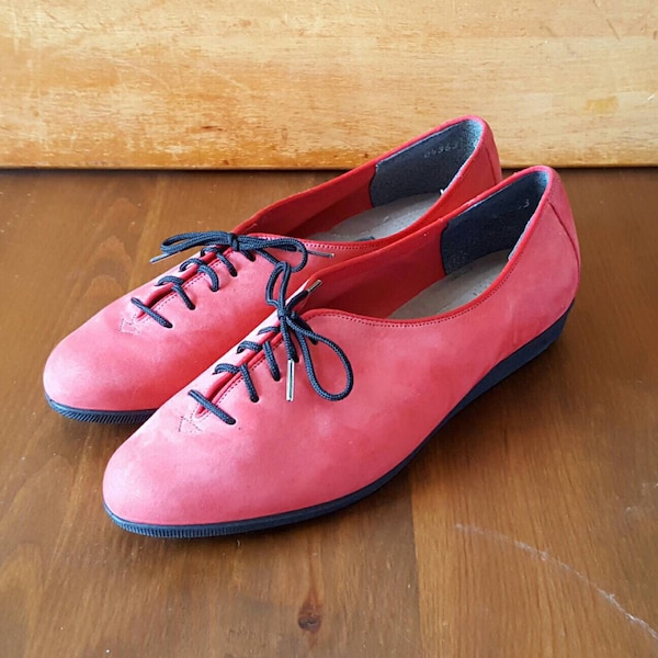 Red Leather Suede Shoes Vintage Lace Up Oxford Shoes Flats Flat Shoes Women Shoes 6.5- 7M Easy Spirit