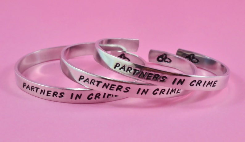 Hand Stamped Aluminum Cuff Bracelets Set of 3 Best Friends Jewelry Partners In Crime Handcuff bracelet BFF With Friendship Quote Gift