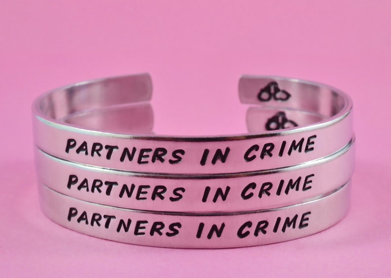 Hand Stamped Aluminum Cuff Bracelets Set of 3 Best Friends Jewelry Partners In Crime Handcuff bracelet BFF With Friendship Quote Gift