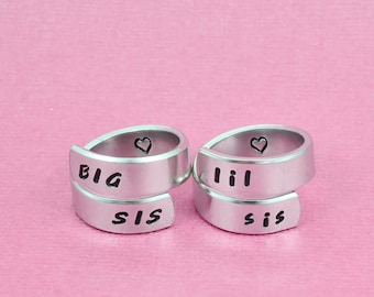 BIG SIS lil sis Sister Wrap Ring Set of 2, Big Sister Little Sister Rings, Best Friends Bff Sorority Sisters Gift rings, Family Love Jewelry