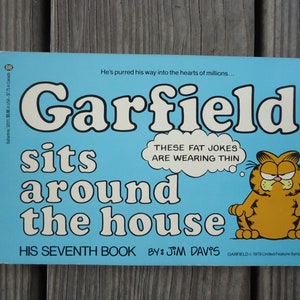 Garfield Sits Around the House Book