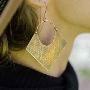 Flower of Life in Patinated Copper Earrings / 14K Rose Gold / Etched Copper Earrings / Festival Jewelry / Boho Jewelry / Sacred Geometry image 5
