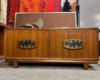 Mid Century Modern Cal Mode Walnut Credenza Chest Cabinet Storage