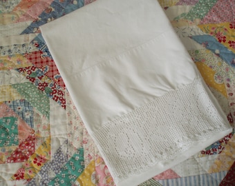 vintage Single Pillowcase with Elaborate Crocheted Lace Edge Shabby Chic Pillowcase Cottage Chic Pillow Slip