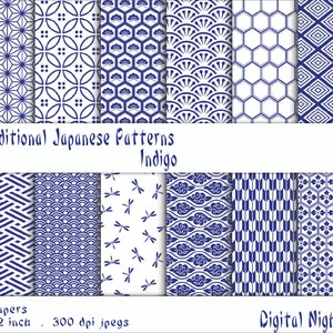 Puede incluir: Doce diseños de papel digital con patrones japoneses tradicionales en azul índigo sobre fondo blanco. Los patrones incluyen formas geométricas, flores y olas. El texto "Traditional Japanese Patterns Indigo" está en la parte superior de la imagen. El texto "12 papers 12x12 inch 300 dpi jpegs" está en la parte inferior izquierda de la imagen. El texto "Digital Nights" está en la parte inferior derecha de la imagen.