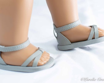 SANDALS Shoes Flats in GRAY Faux Leather with Crisscrossed Toe Straps and Closed Heel for 18 inch doll