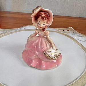 Josef Originals Vintage MISSY Girl Ceramic Figurine, Vintage Figurines, Ceramic Knick Knacks