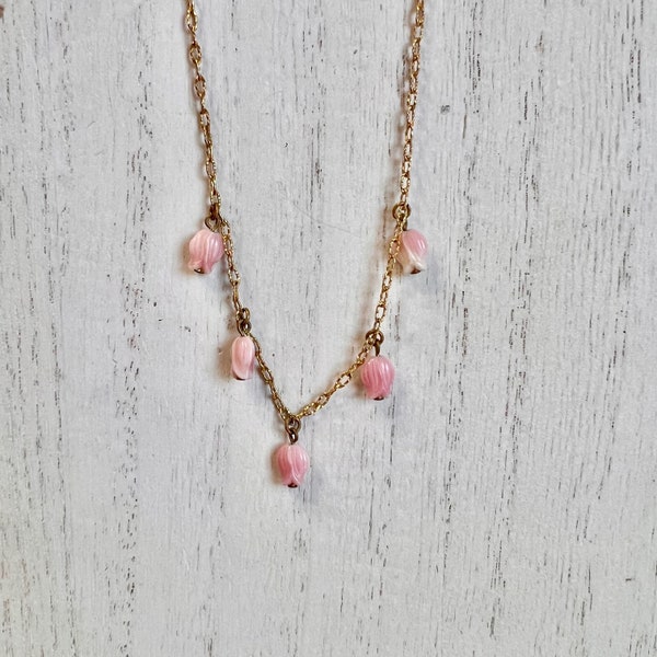 Vintage Pink Rose Floral Necklace, Gifts for her, Minimalist Jewelry, Minimalism Necklace, Floral Jewelry, Pink Floral Necklace, Pink Roses