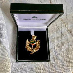 Vintage Brooch Pin, Heathergems Thistle Brooch Pin Scottish Jewelry Celtic Jewelry