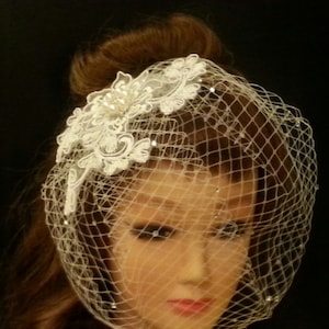 Birdcage veil, Wedding Bridal hairpiece,  White Ivory Vintage  bridal accessory, Busher veil lace fascinator, Crystal Rhinestone,pearl veil