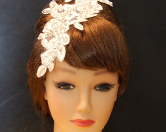 Wedding Bridal hairpiece, fascinator Off White,Vintage inspired bridal accessories Hair piece, crystal Rhinestone pearls