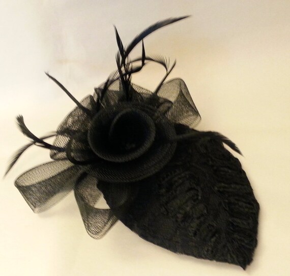 Vintage Black Feather Fascinator: 40s Teardrop Hat With  display picture 1