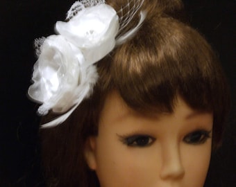 Braut Blume Haarspange, weiße Feder Fascinator, Hochzeit Haarschmuck