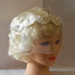 Mini tulle veil headband, Bridal Blusher headband, Tulle  Birdcage Veil, Mini blusher veil w embrodery lace headband,mini birdcage veil