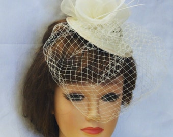 Vintage Inspired Teardrop Fascinator: Bridal Birdcage Veil