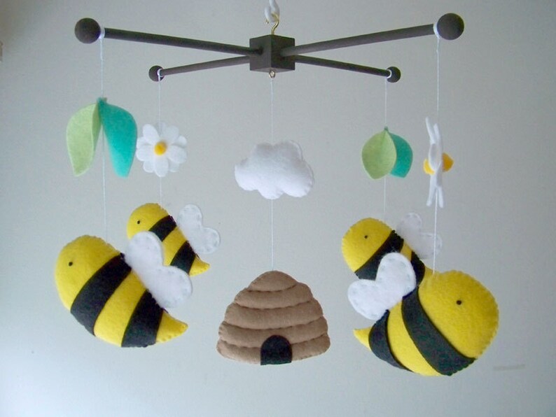 bee mobile baby