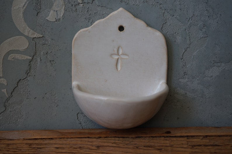 Ceramic HOLY WATER FONT / Miniature Home Decor / Air plant Planter