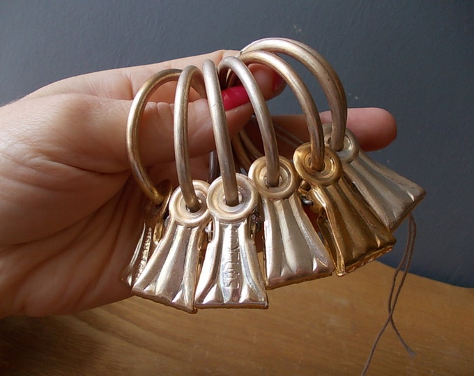 7 Vintage Curtain Clips With Rings / Curtain Ring Set / Etsy