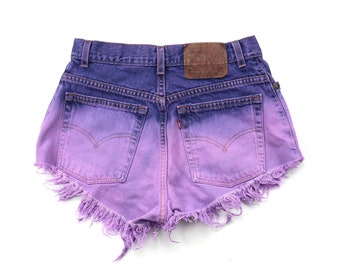 purple levi shorts