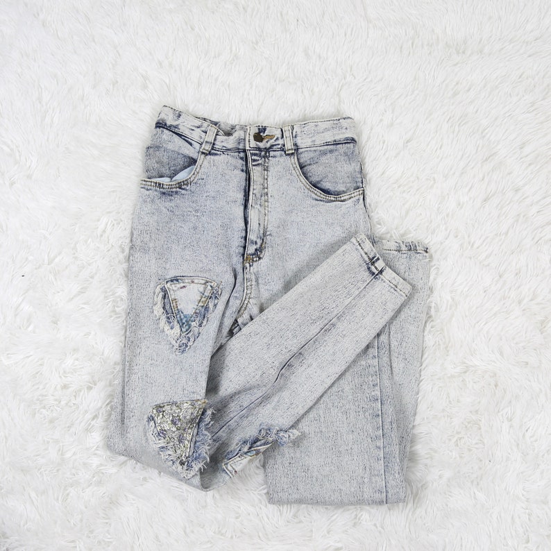 Vintage Acid Wash High Waisted Jeans with Stretch