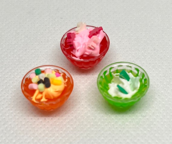 Lot De 5 Papiers Peints Miniatures 1:12 – Roses Rouges – Résistant Eau – Finition Mate – Maison De Poupée – MyTinyWorld