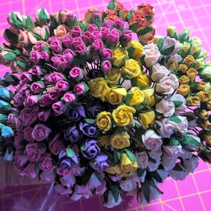 choice of 13 paper handmade rose bouquets for you to make up-everything included, easy to follow instructions-lots of colours to choose from