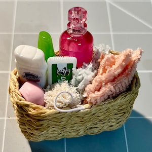 1/6 scale bathroom set for blythe and all similar 1/6 scale dolls