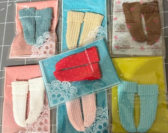 Calzini Tubolari A Maglia Per Bambole Barbie E Blythe – Calde E Colorate – Fatte A Mano